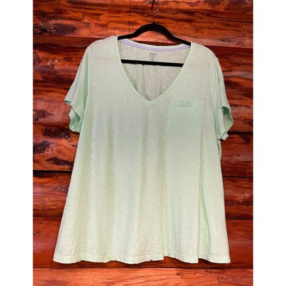 crown & ivy Tops - Crown & Ivy Curvy Mint Green Size 2XL